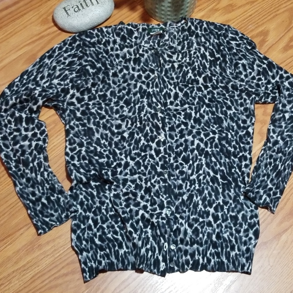 J crew cardigan‎ med